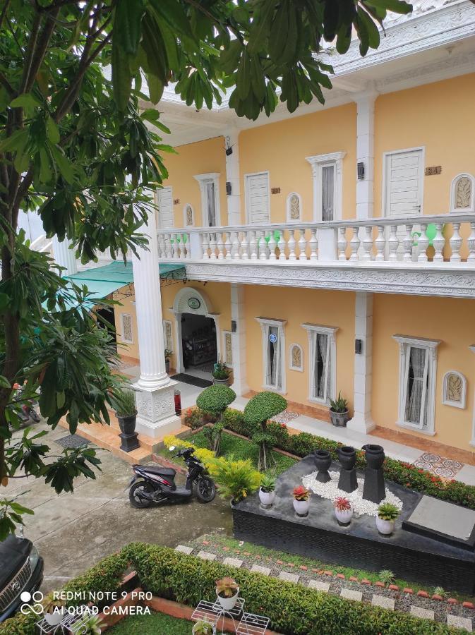 Hotel Nayora Prabumulih Perabumulih Екстер'єр фото