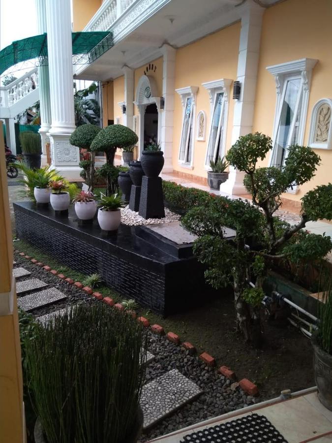 Hotel Nayora Prabumulih Perabumulih Екстер'єр фото