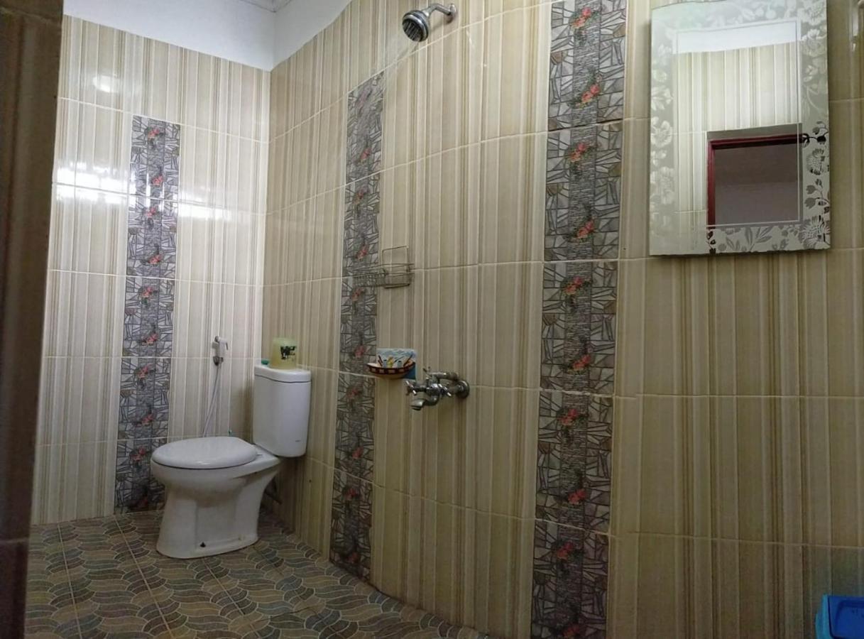 Hotel Nayora Prabumulih Perabumulih Екстер'єр фото