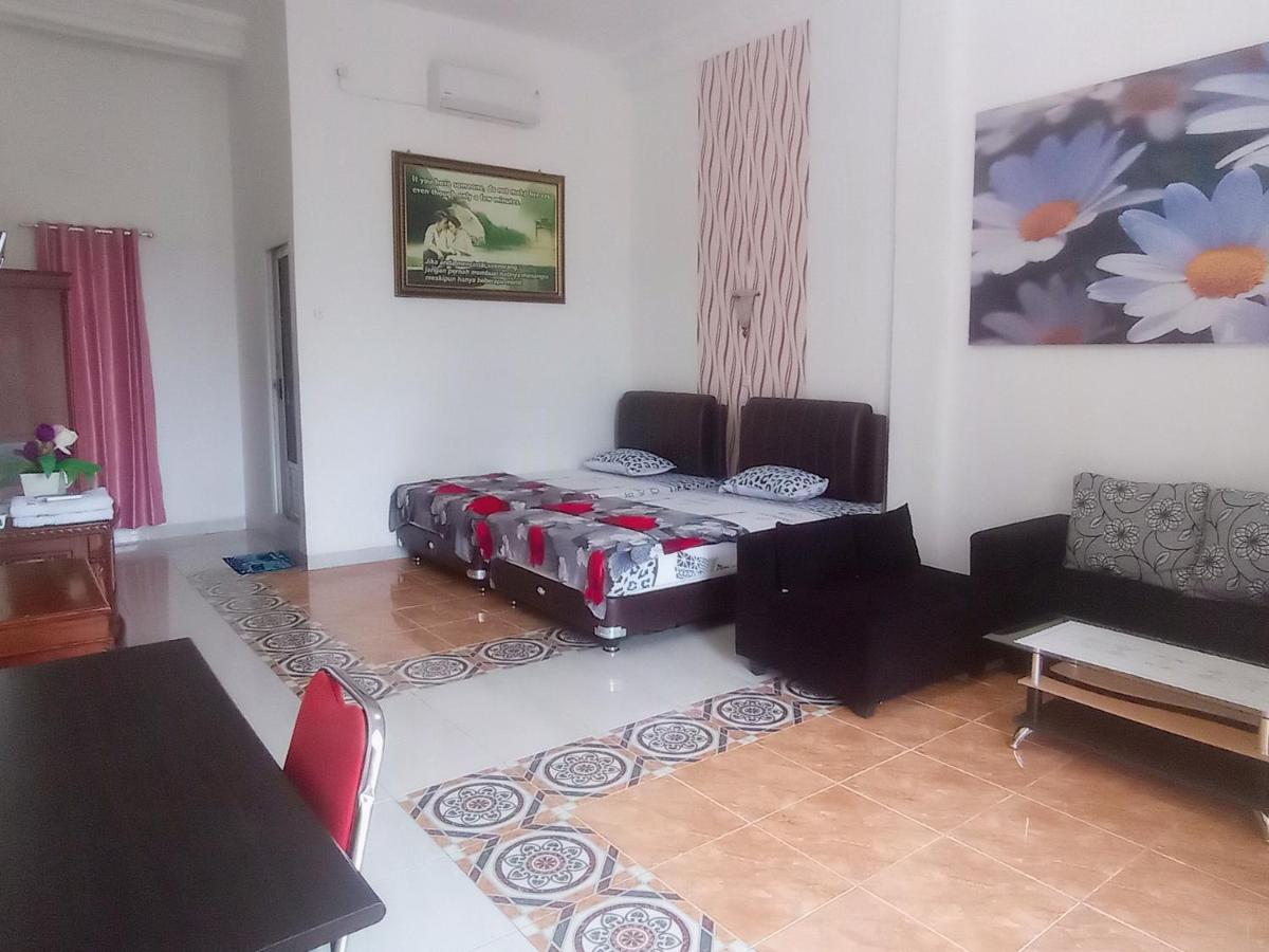 Hotel Nayora Prabumulih Perabumulih Екстер'єр фото